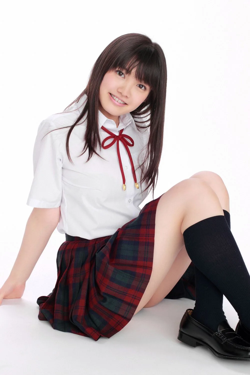 [YS Web] Vol.359 "B89cm!! Etoron mới lớn của Yamashita Naika!!" Album ảnh - 9