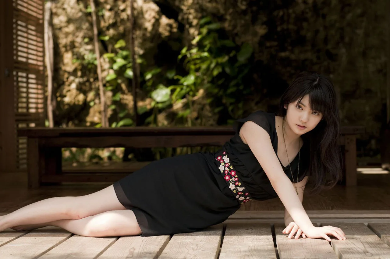 [Sách kỹ thuật số H!P] Số 73 Sayumi Michishige - 44